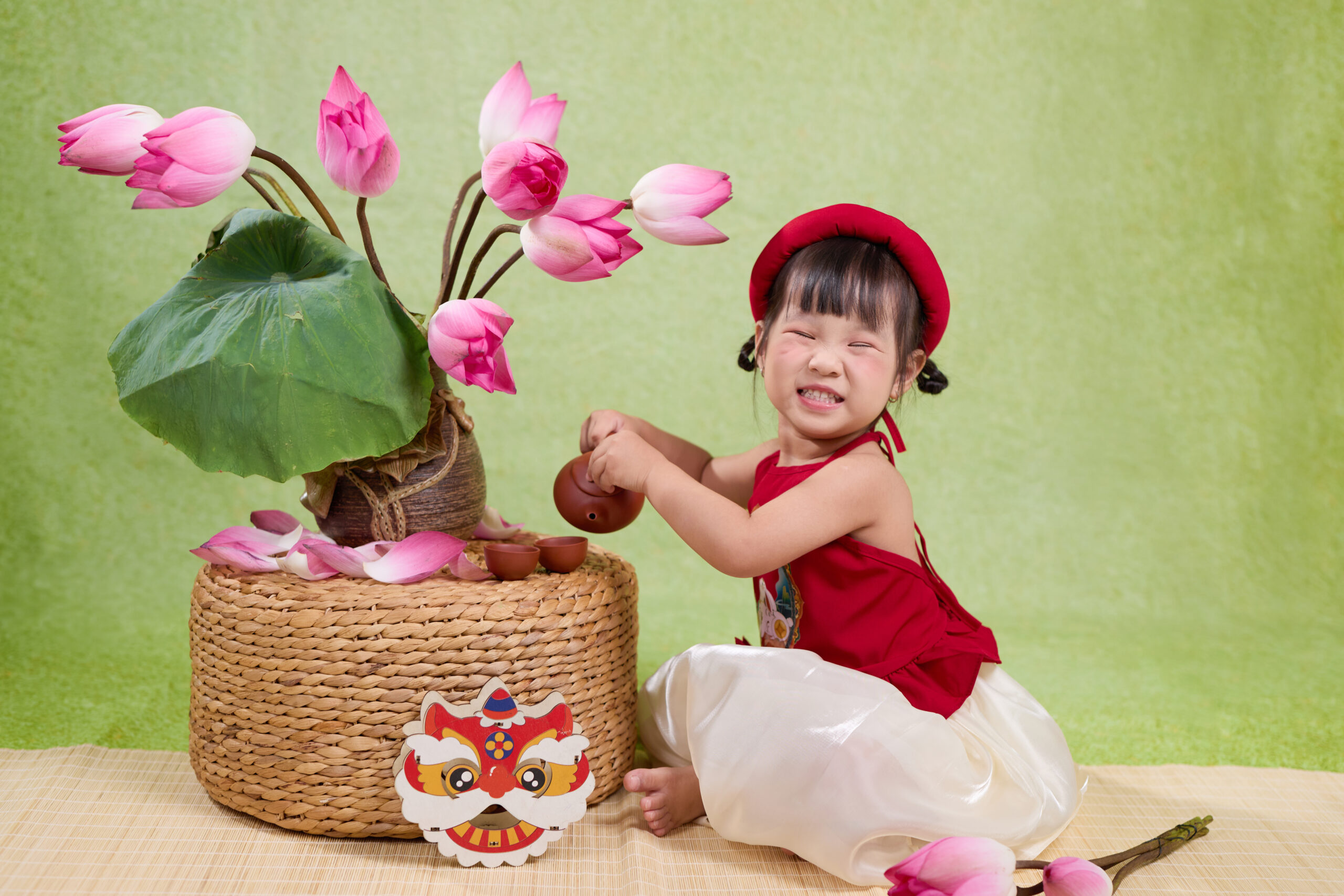 Em bé – Chụp sen